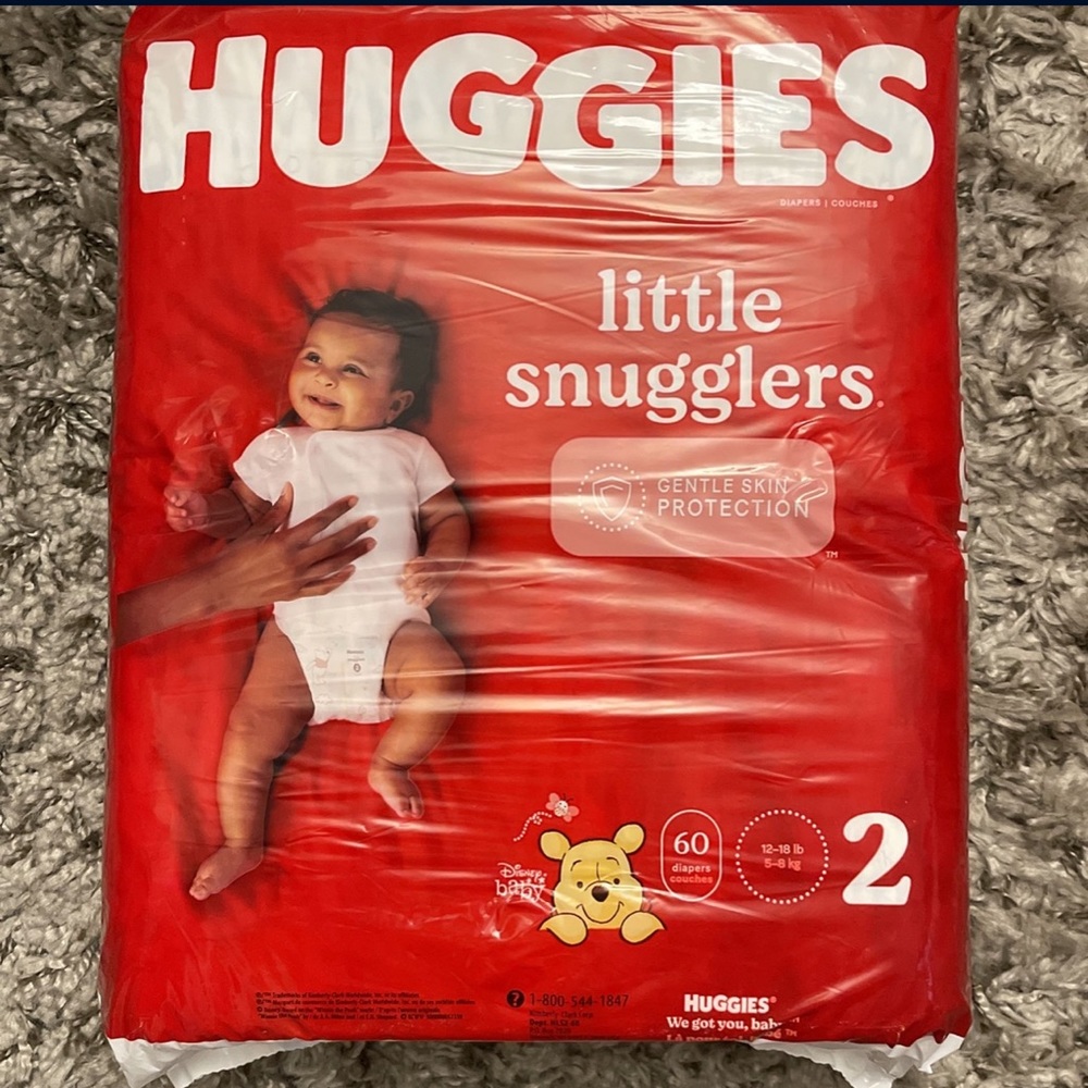 Brand new Huggies Little Snugglers size 2 (60 count) 🤍